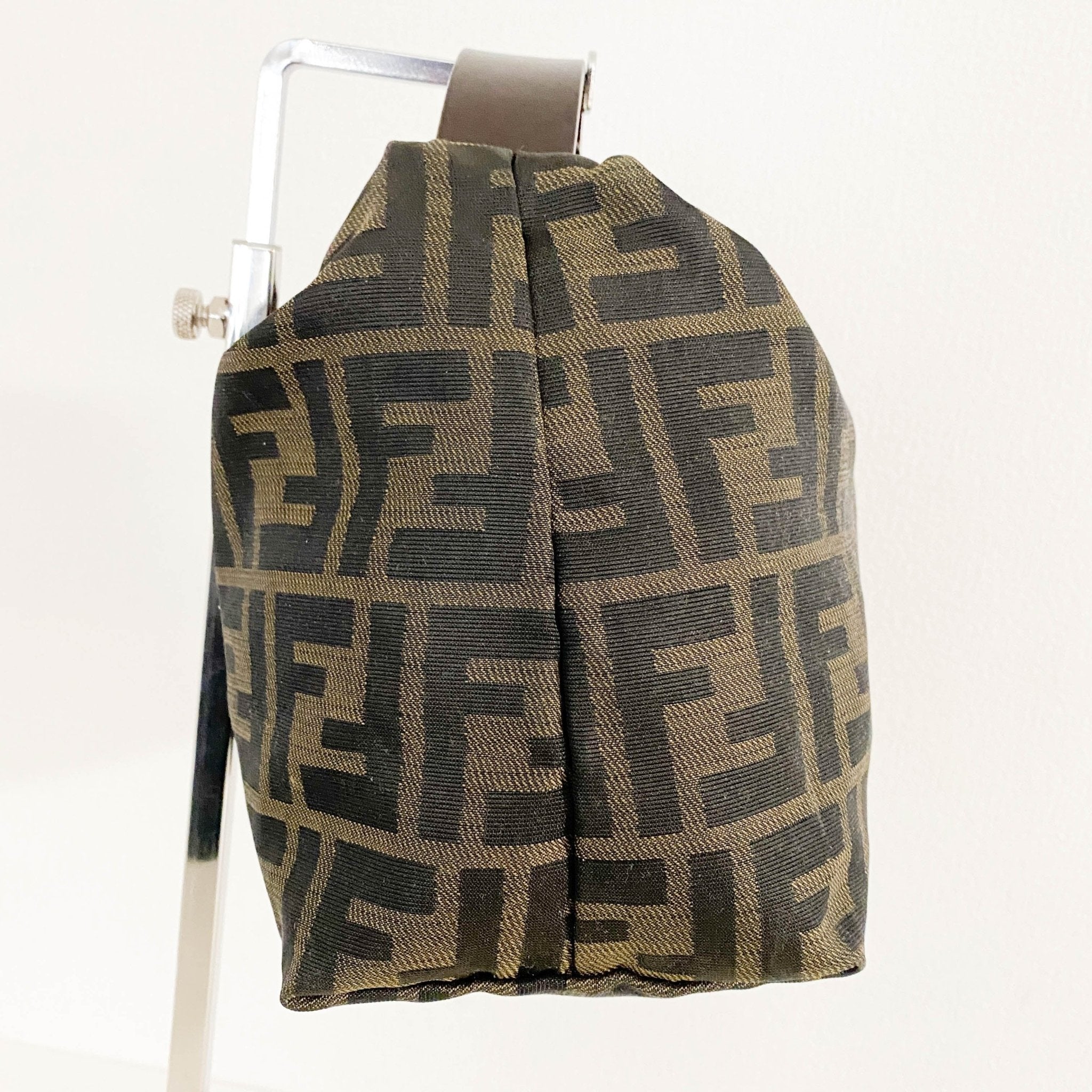 Fendi baguette cloth handbag sale